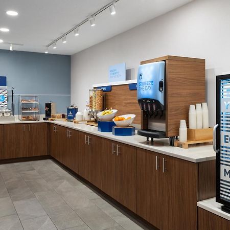 Holiday Inn Express & Suites Midwest City By Ihg Eksteriør bilde