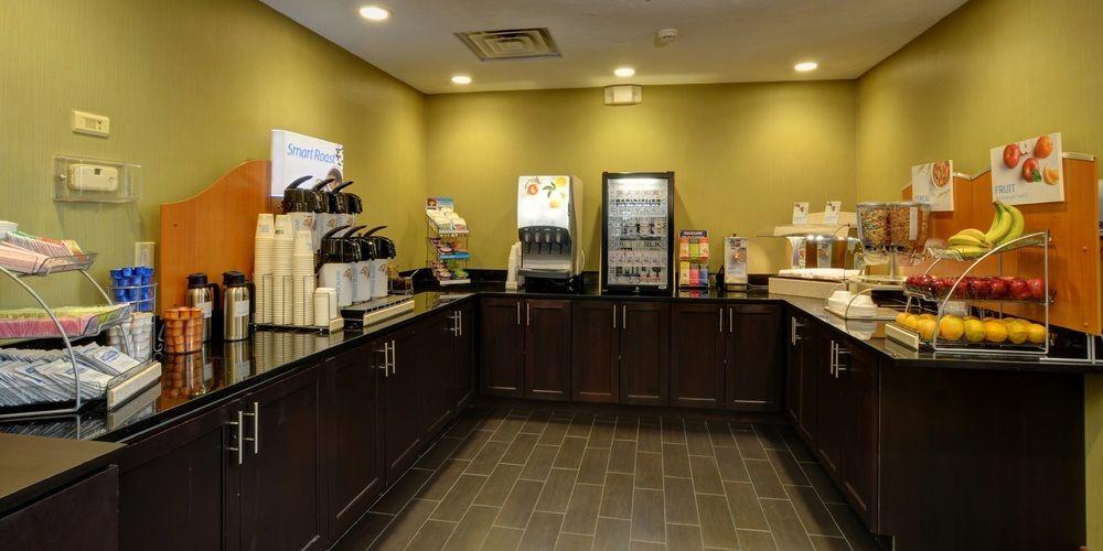 Holiday Inn Express & Suites Midwest City By Ihg Eksteriør bilde