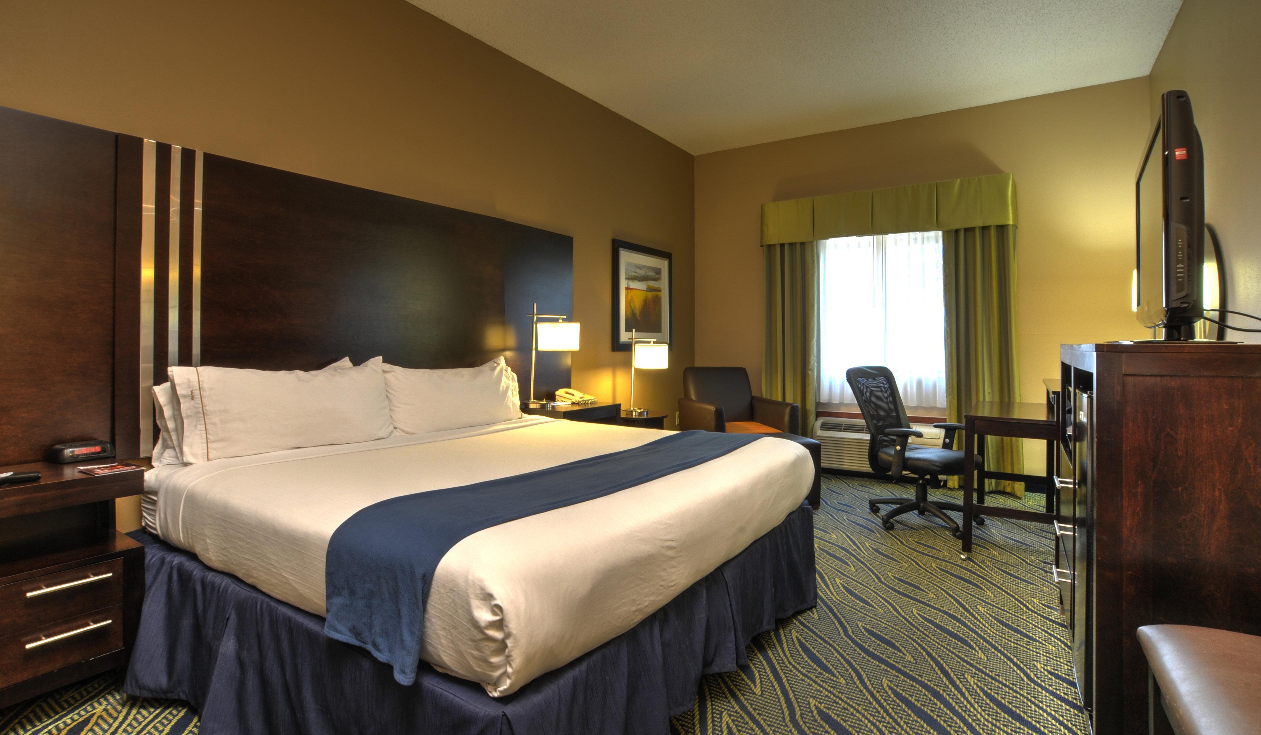 Holiday Inn Express & Suites Midwest City By Ihg Eksteriør bilde