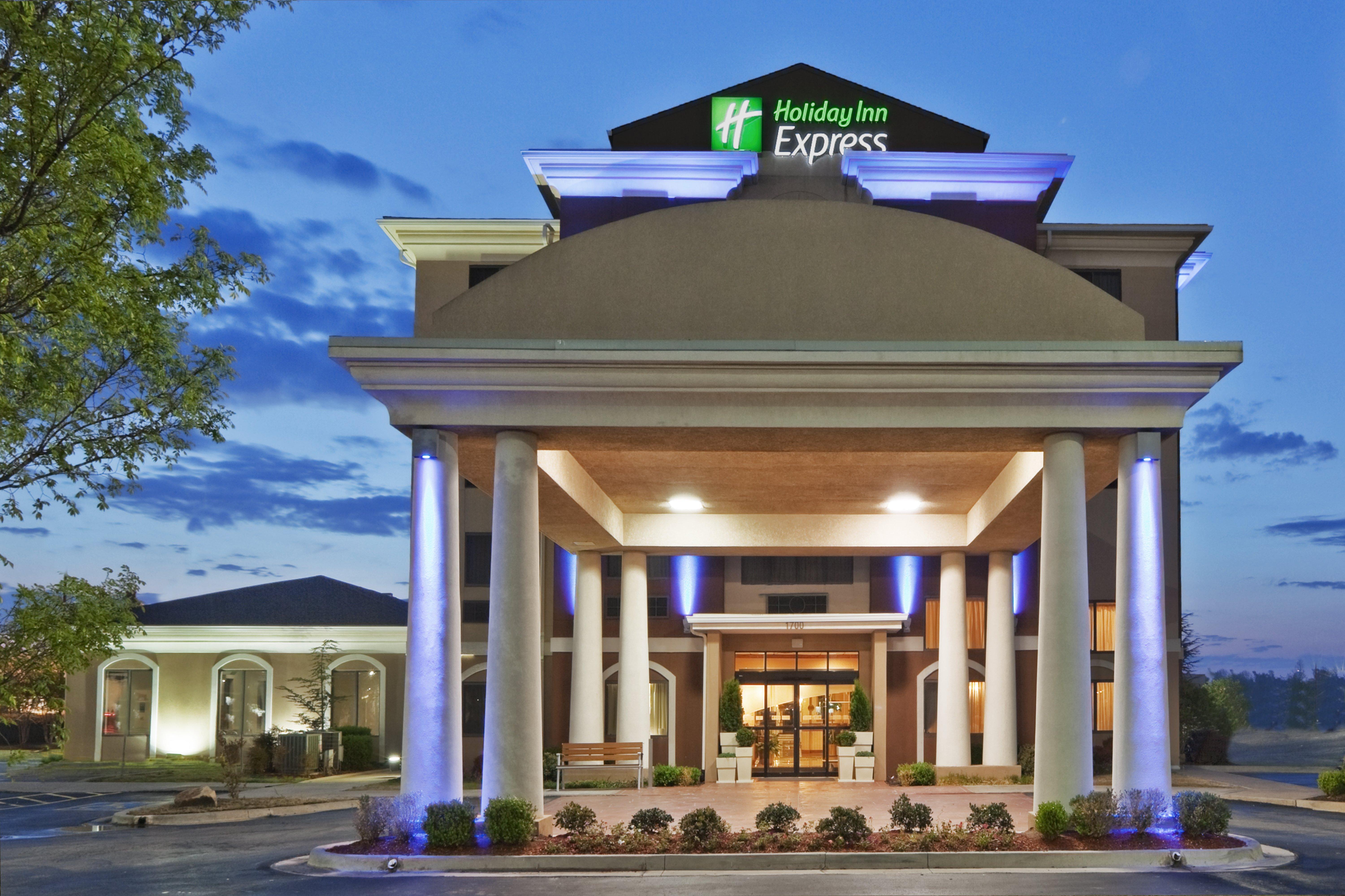 Holiday Inn Express & Suites Midwest City By Ihg Eksteriør bilde
