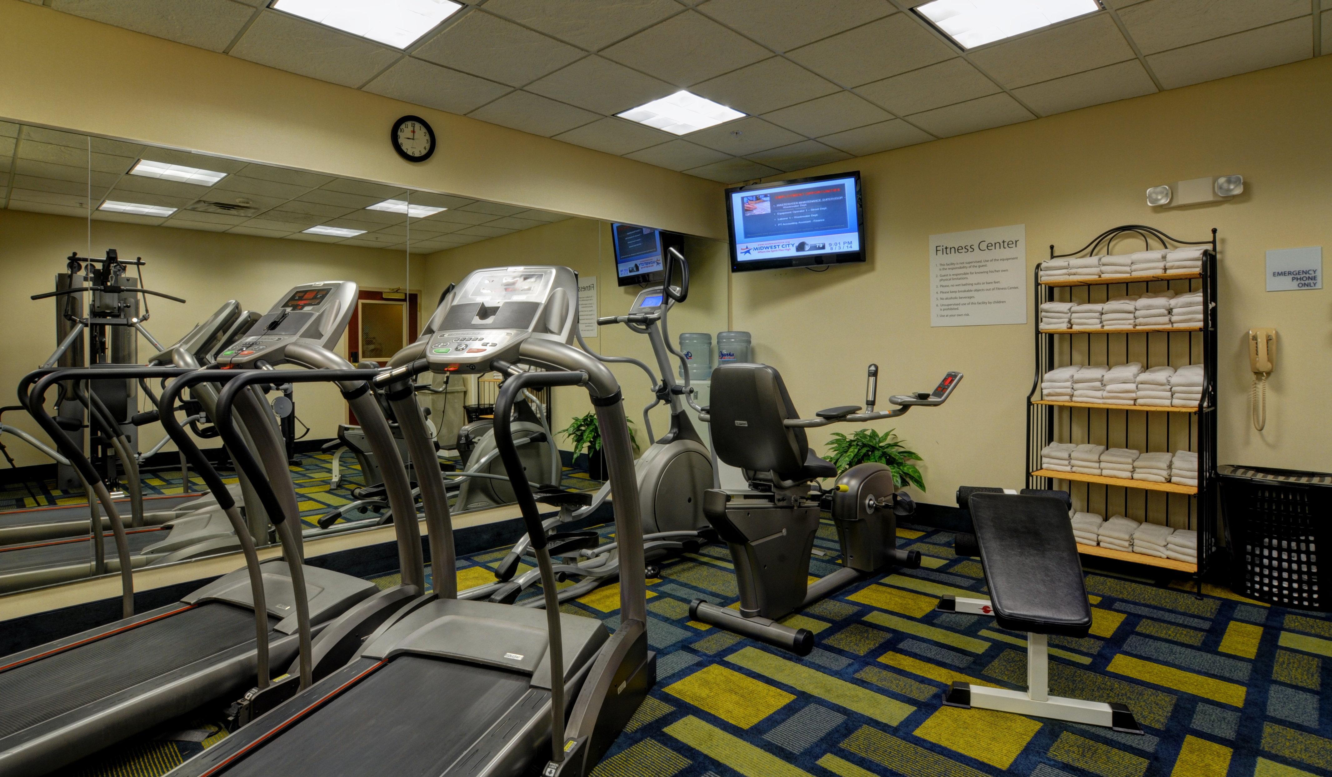 Holiday Inn Express & Suites Midwest City By Ihg Eksteriør bilde