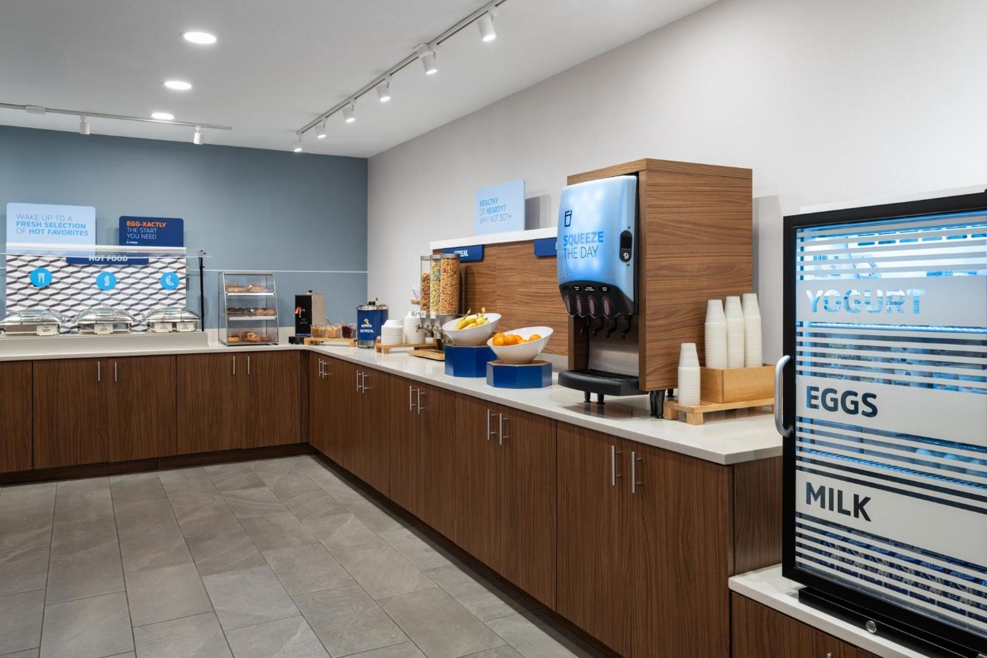 Holiday Inn Express & Suites Midwest City By Ihg Eksteriør bilde
