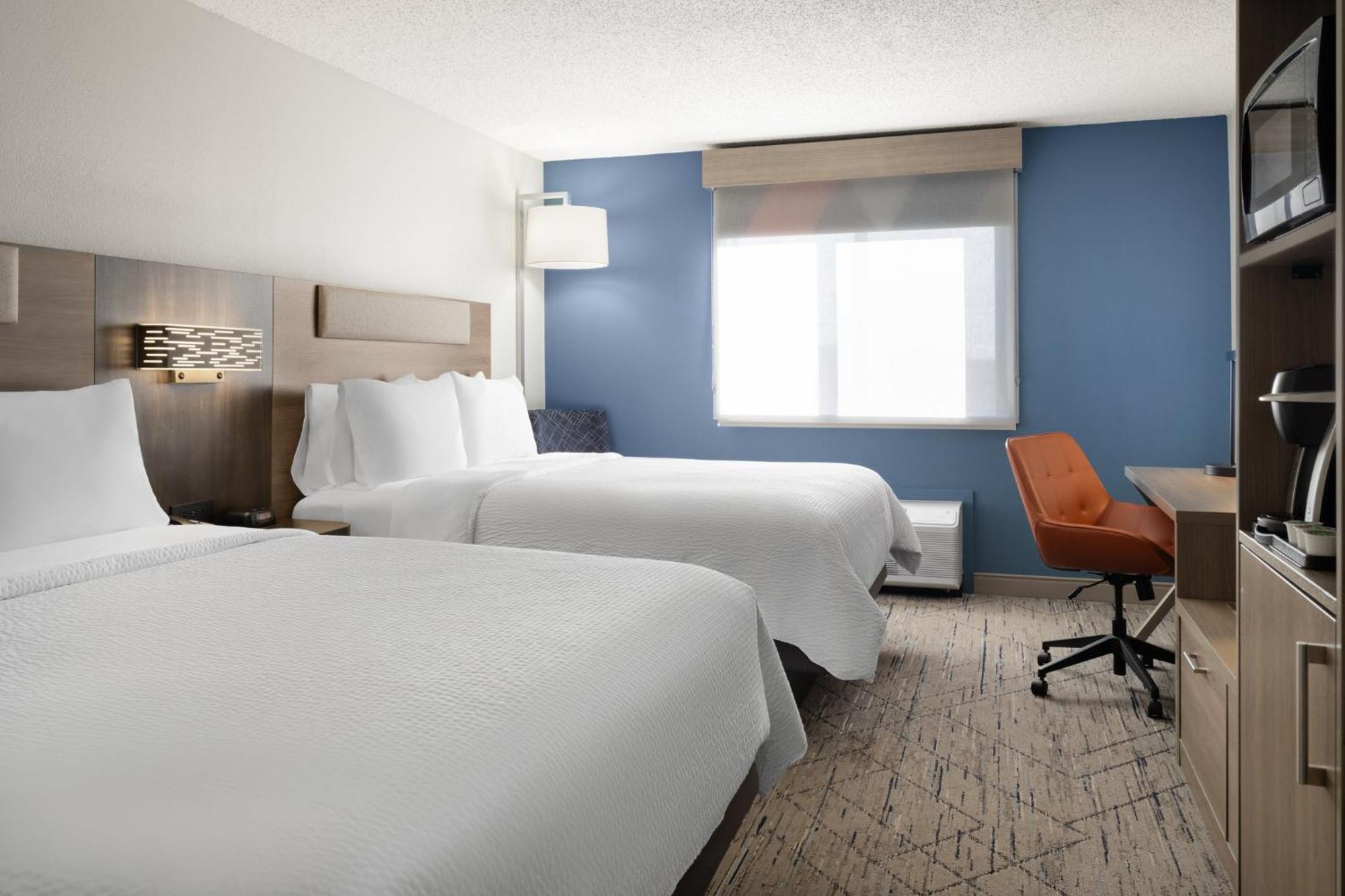 Holiday Inn Express & Suites Midwest City By Ihg Eksteriør bilde