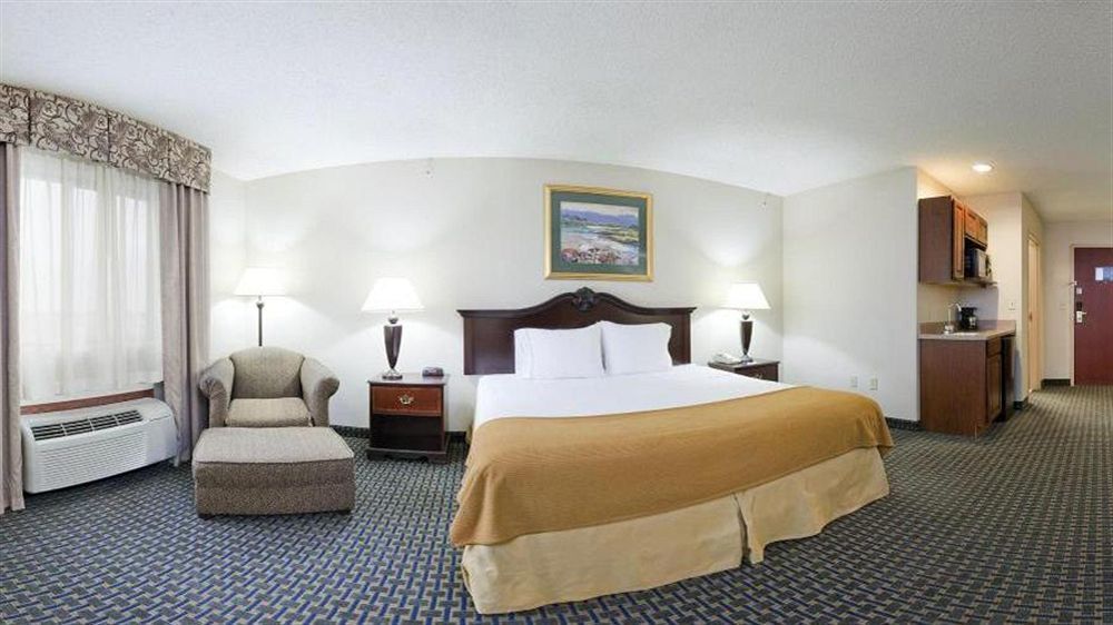 Holiday Inn Express & Suites Midwest City By Ihg Eksteriør bilde