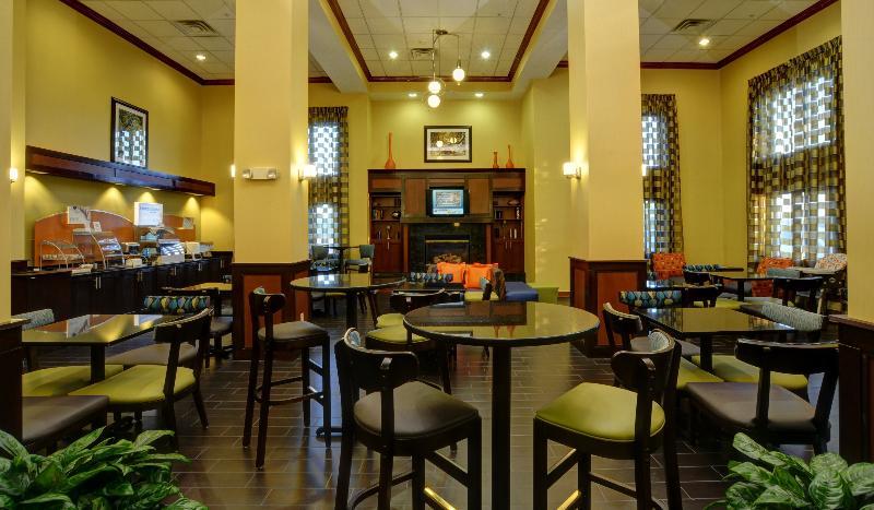 Holiday Inn Express & Suites Midwest City By Ihg Eksteriør bilde